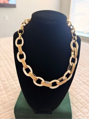 Gold Link Chain Necklace - Women Jewelry